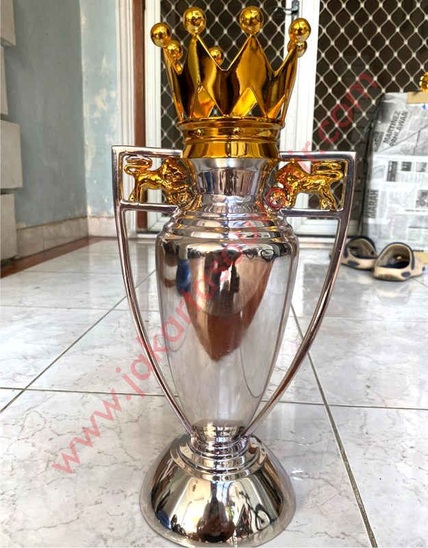 Trophy Timah Liga Inggris